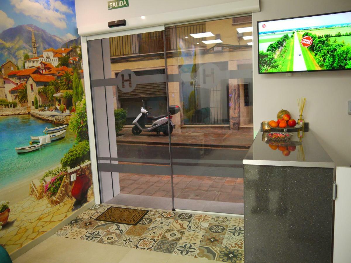 Hotel Maravillas Del Mundo Calpe Exterior photo