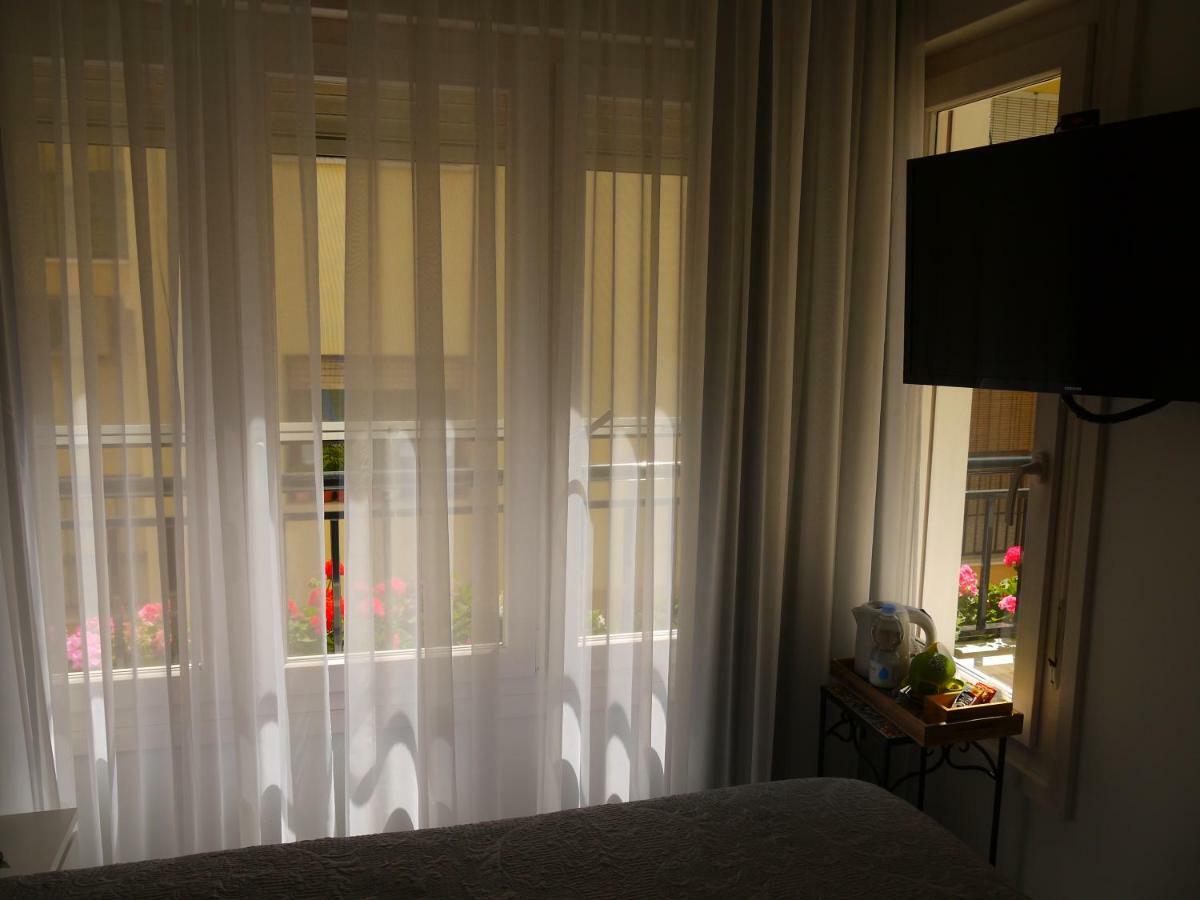 Hotel Maravillas Del Mundo Calpe Exterior photo